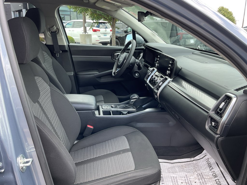 Certified Used 2023 Everlasting Silver Kia LX image 11