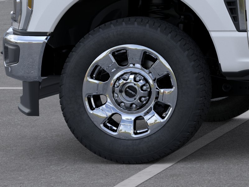 New 2026 Star White Metallic Tri-Coat Ford F-350® Lariat® image 48