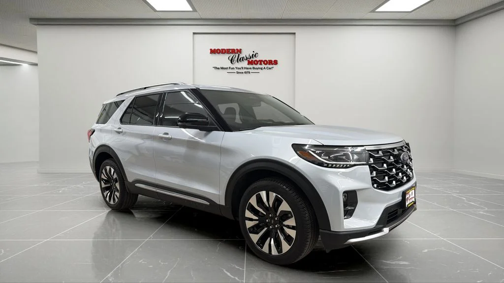 2025 Ford Explorer Platinum 4WD (PL535)'s photo