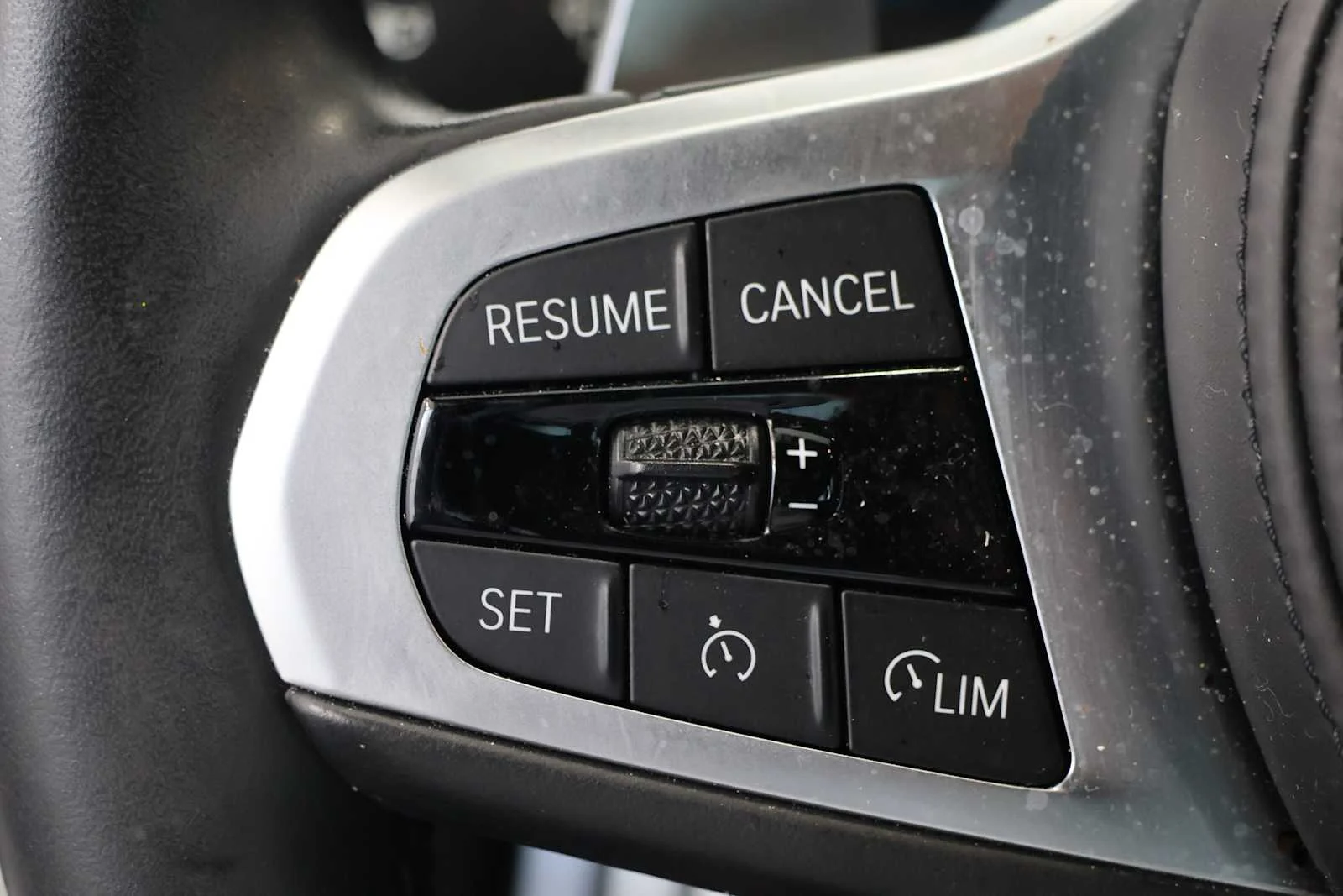 Used 2022 Mineral White Metallic BMW 330i image 21