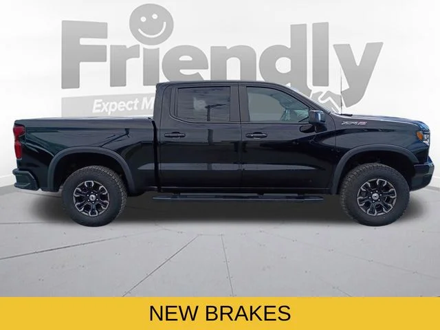 Used 2022 Black Chevrolet ZR2 image 4