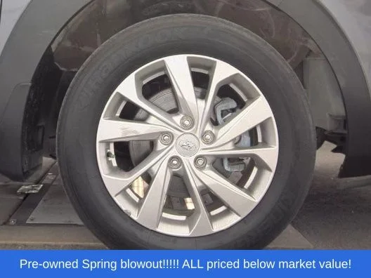 Used 2020 Gray Hyundai Value image 10