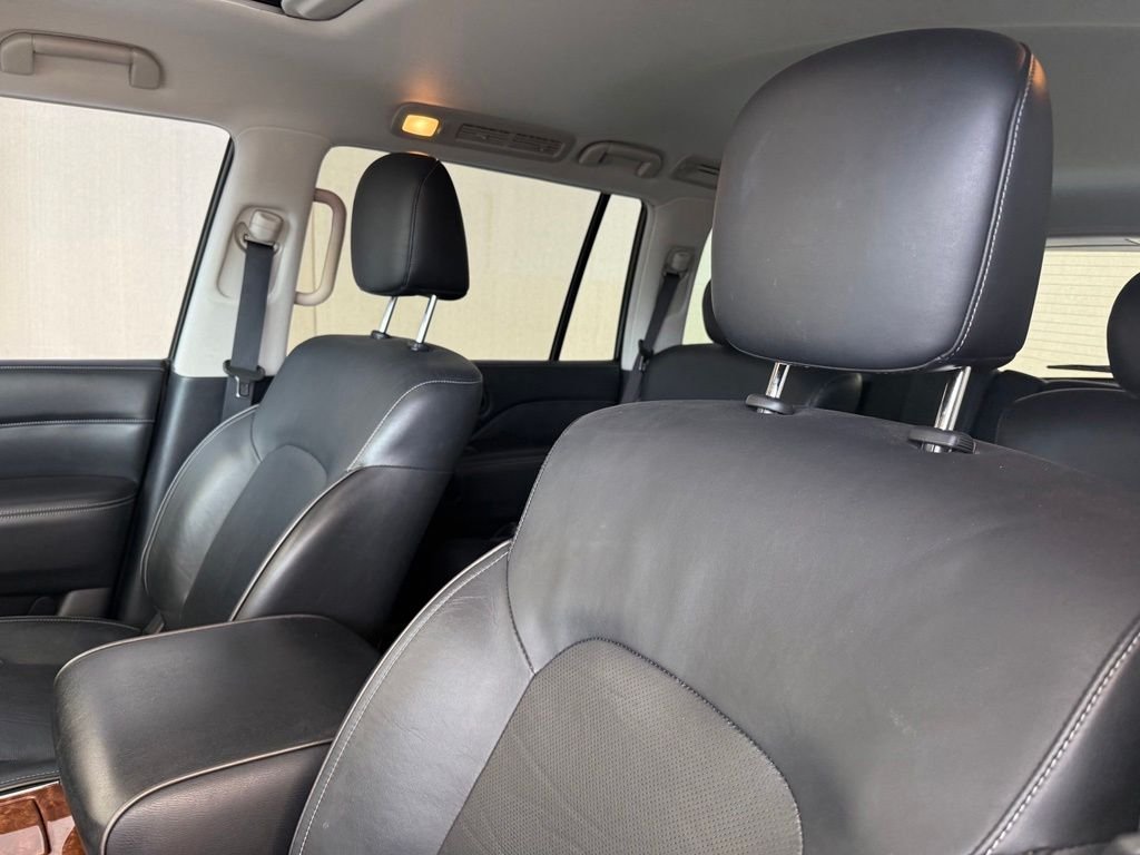 Used 2018 Black Obsidian INFINITI  image 14