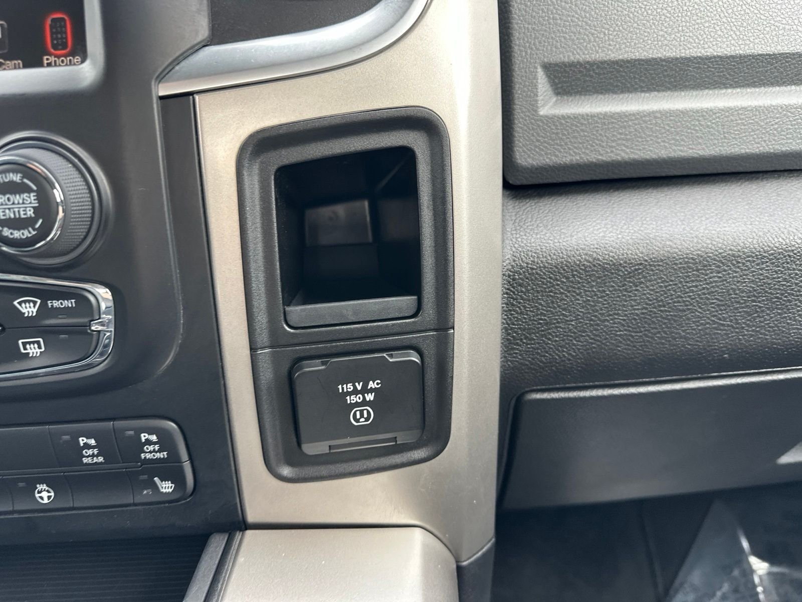 Used 2017 Silver Ram Big Horn image 66