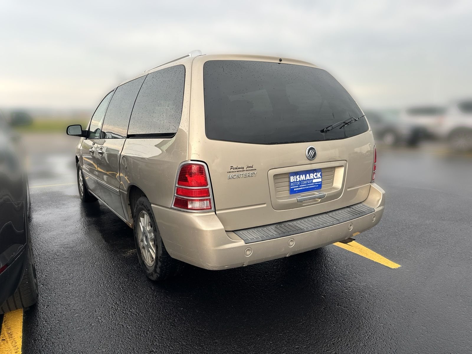 Used 2007 Beige Mercury Luxury image 4