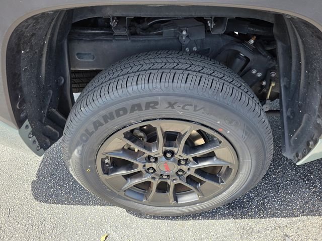 Used 2024 Green Toyota SR5 image 57