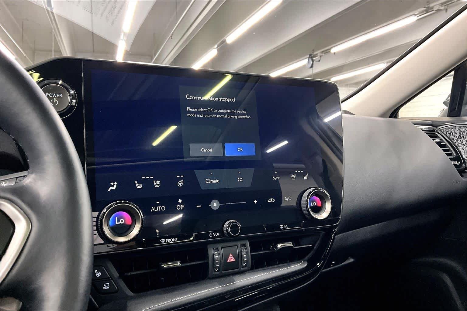 2026 Lexus NX Hybrid 350h - Photo 35