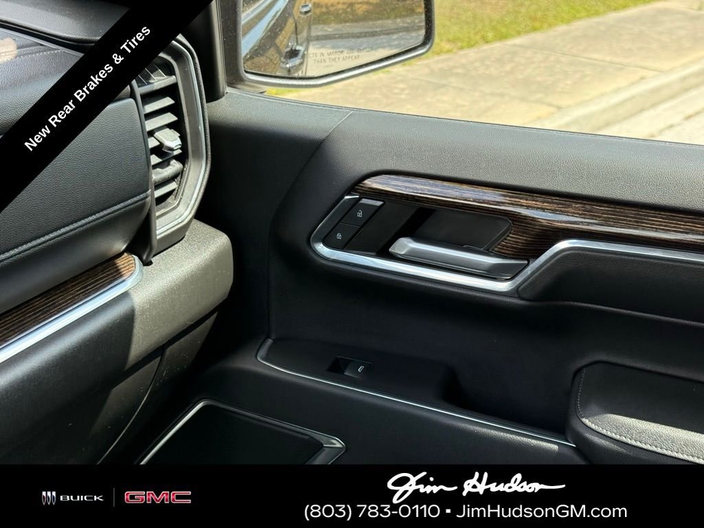 Used 2023 Black GMC Elevation image 34
