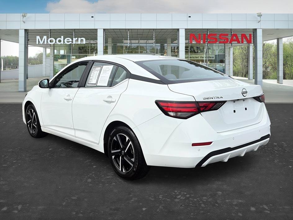Used 2025 Fresh Powder Nissan SV image 3
