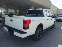 Used 2023 White Ford XLT image 7