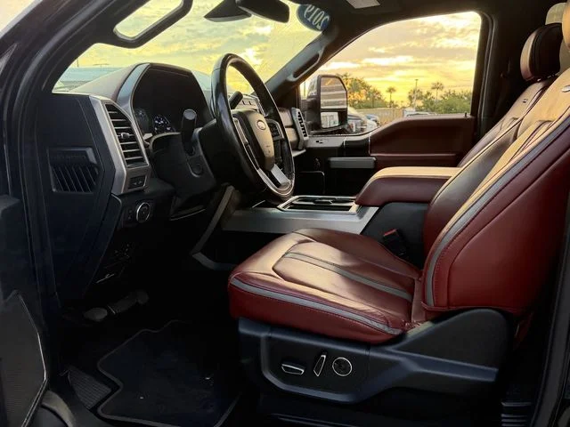 2019 Ford F-250 Super Duty Platinum - Photo 32
