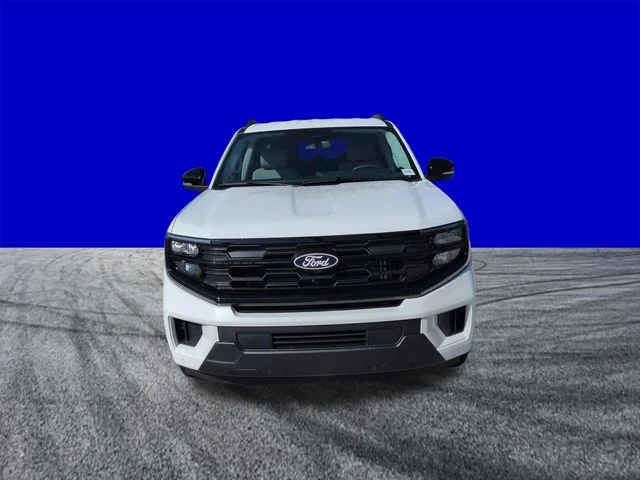 New 2027 Star White Metallic Tri-Coat Ford MAX Active image 9