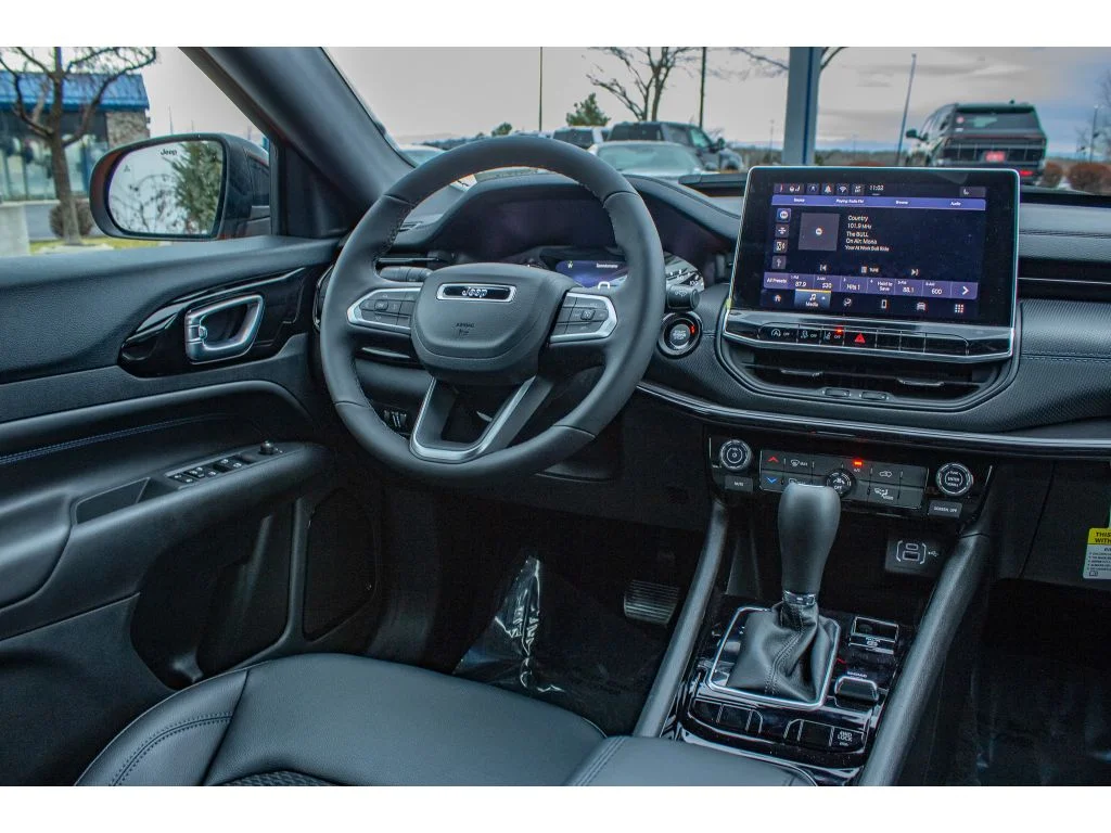 New 2026 JOOSE Jeep Latitude Altitude image 16