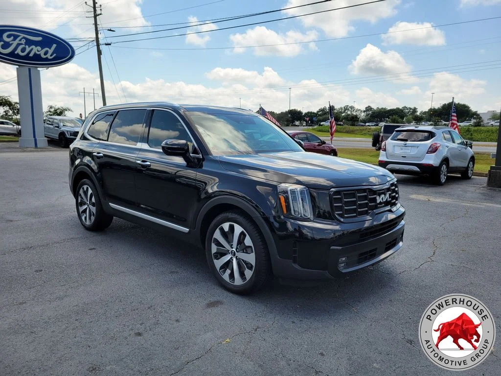 Used 2023 Black Kia SX-Prestige image 9