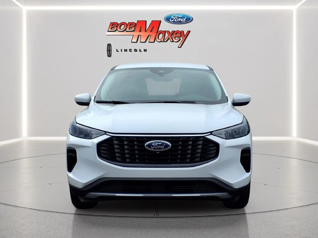 Used 2023 White Ford Active image 2