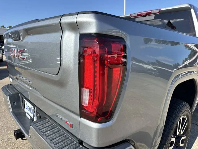 Used 2025 Silver GMC AT4 image 24
