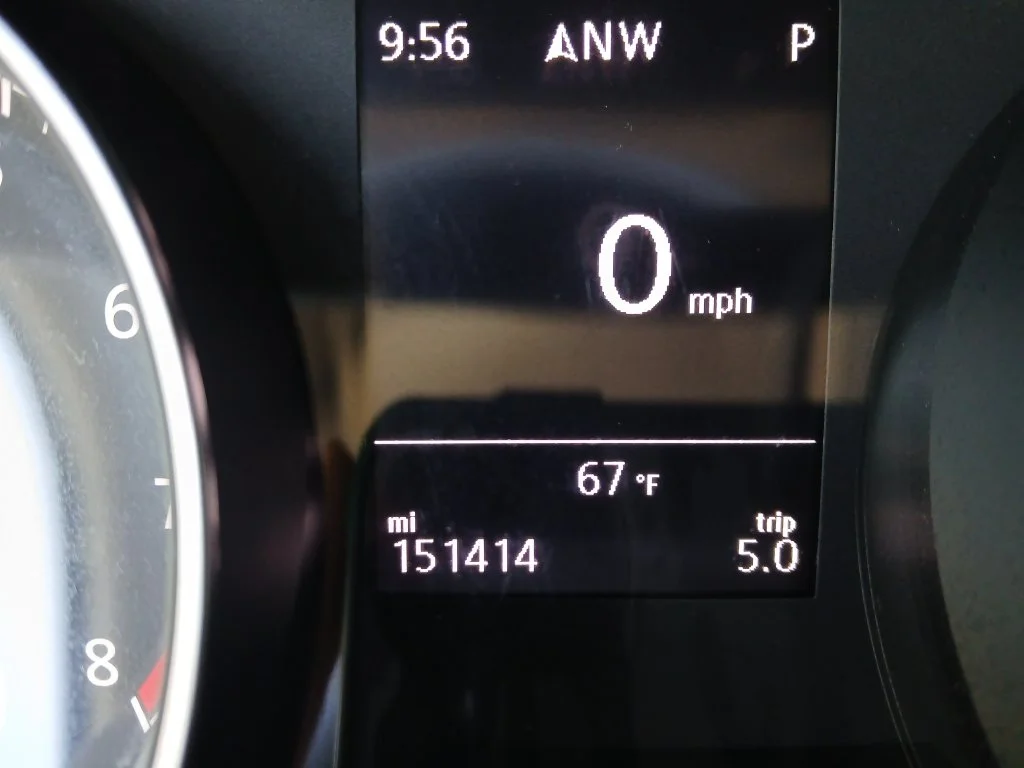 Used 2017 Silver Volkswagen S image 33