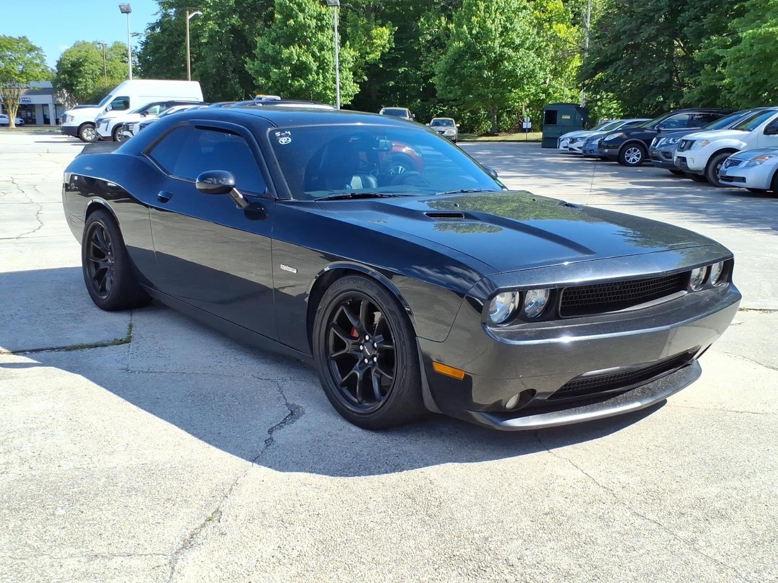 Used 2014 Phantom Black Tri-Coat Pearl Dodge R/T 100th Anniversary Appearance Group image 6