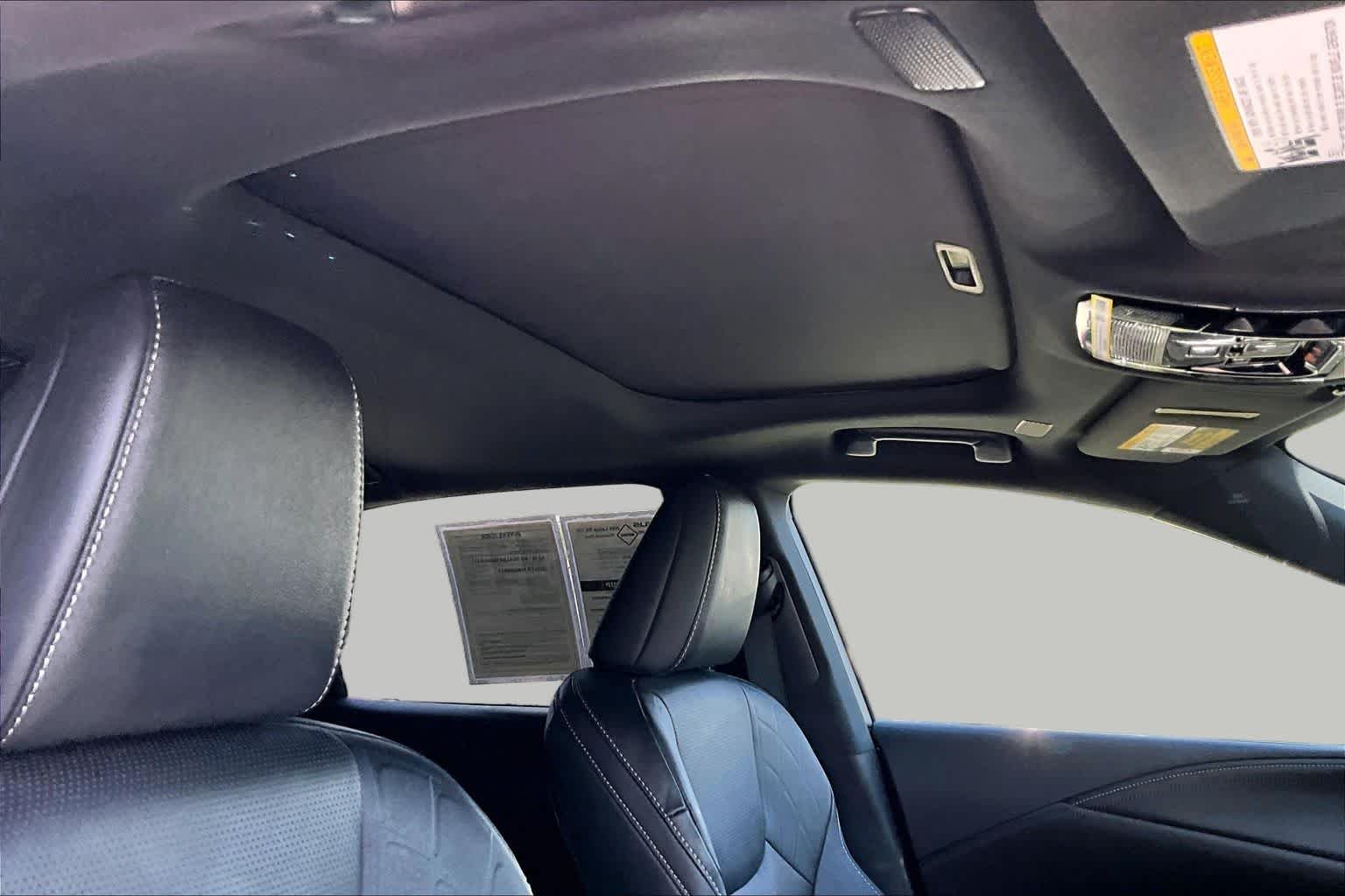 Used 2024 Iridium Lexus Premium Plus image 14