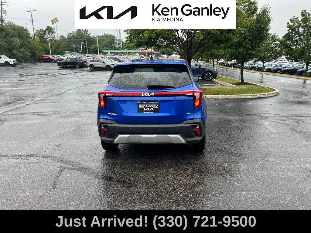 Certified Used 2024 Blue Kia LX image 6