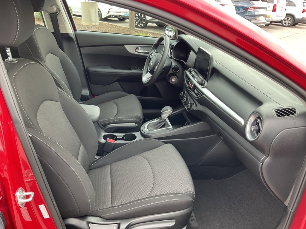 Certified Used 2023 Currant Red Kia LXS image 13