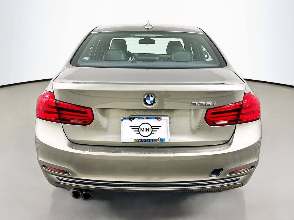 Used 2016 Silver BMW 328i image 6