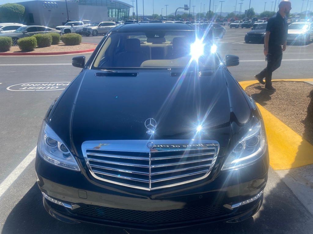 Used 2011 Black Mercedes-Benz S 550 image 2