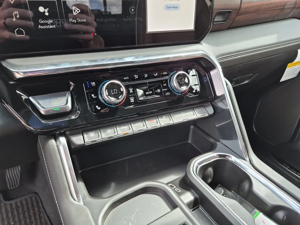 New 2026 Glacier White Tricoat GMC Denali Ultimate image 24