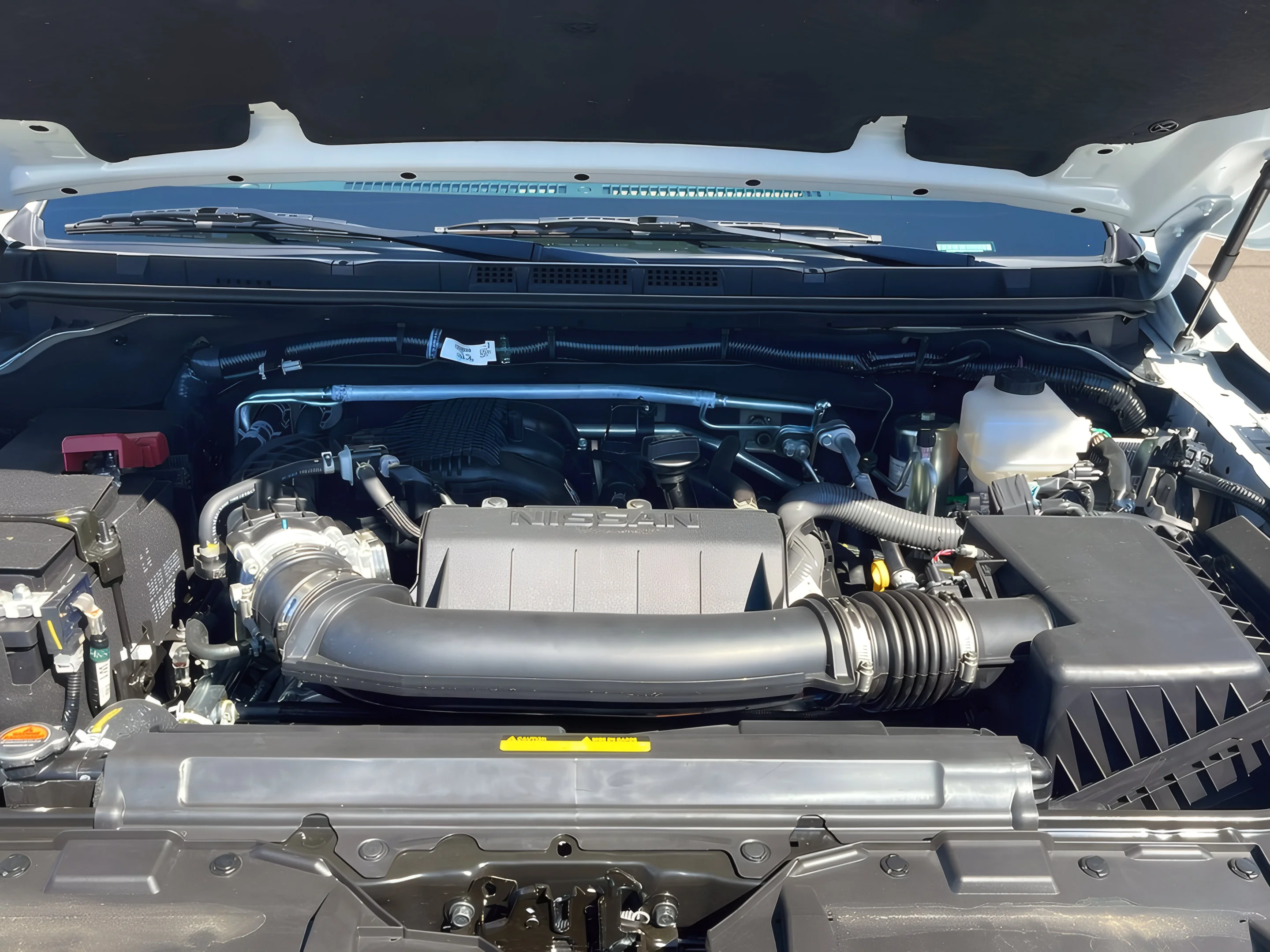 New 2026 Glacier White Nissan Crew Cab S image 14