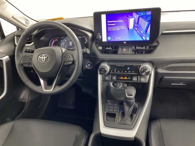 Used 2025 Beige Toyota XLE Premium image 14