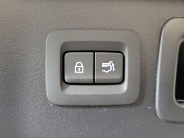 Certified Used 2024 Blue Mazda Preferred image 10