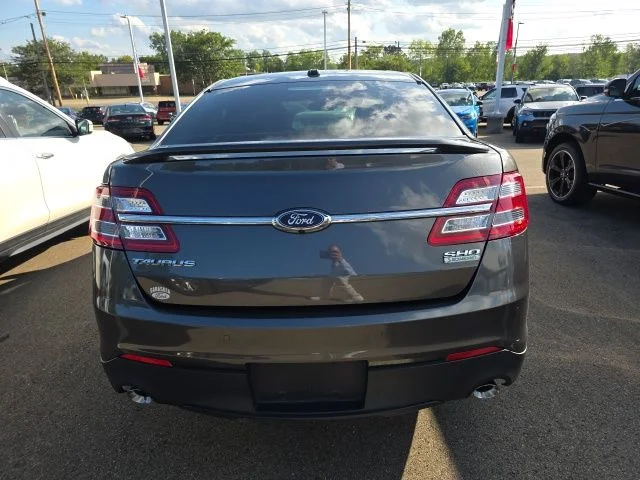 Used 2018 Gray Ford SHO image 7