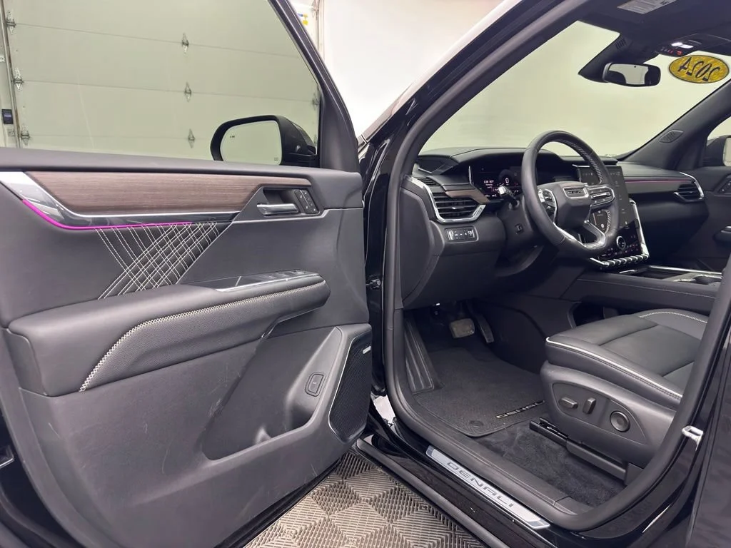 Used 2024 Ebony Twilight Metallic GMC Denali image 18