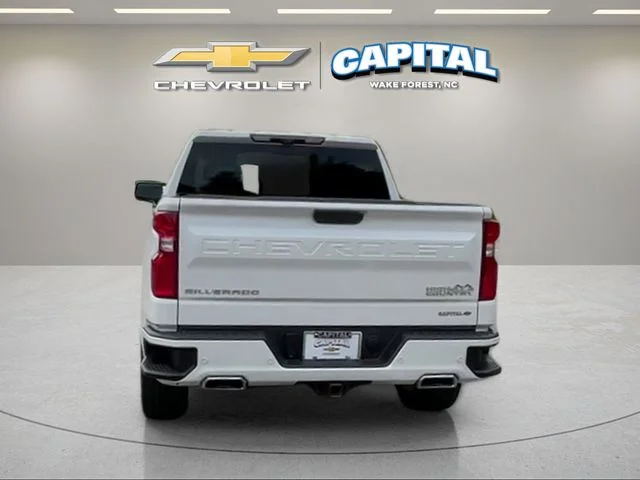 Used 2022 Beige Chevrolet High Country image 4