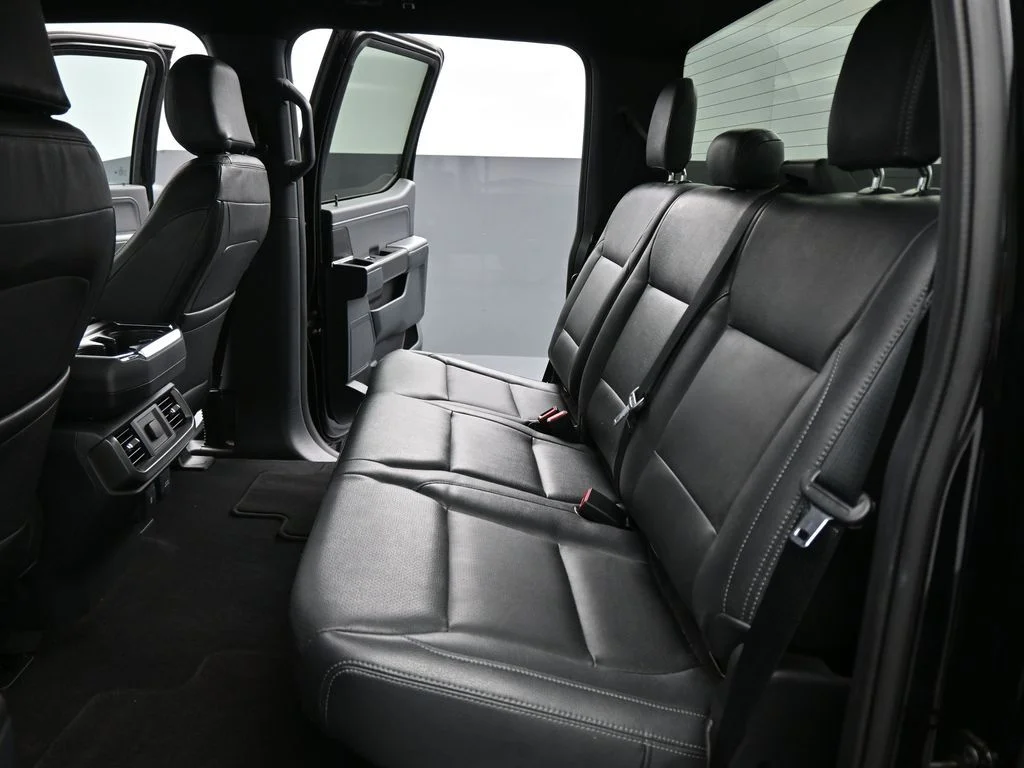 New 2024 Black Ford XLT image 18