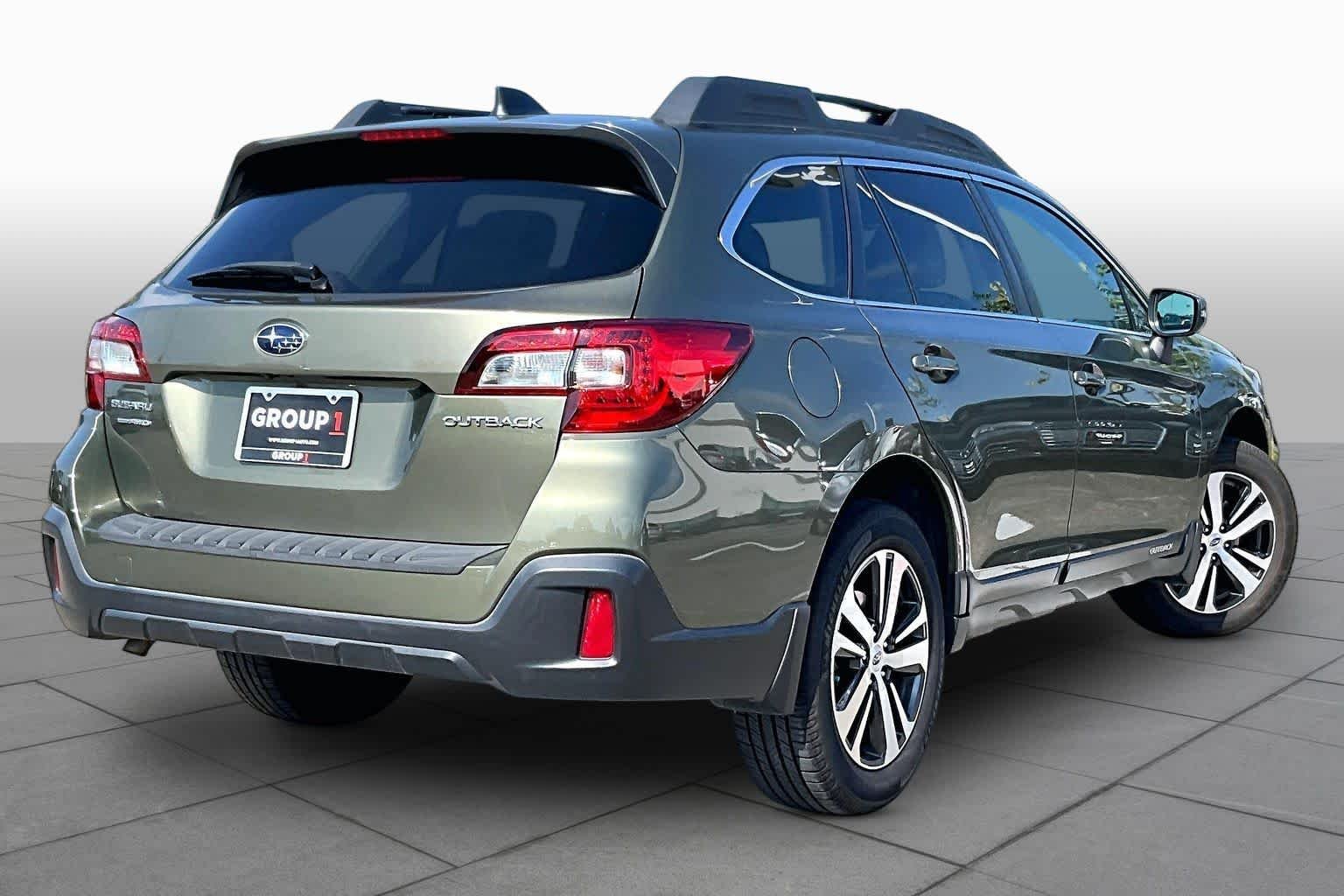 Used 2018 Wilderness Green Metallic Subaru Limited image 12