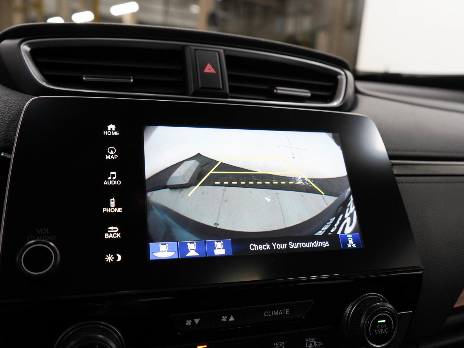 Used 2021  Honda Touring AWD image 31