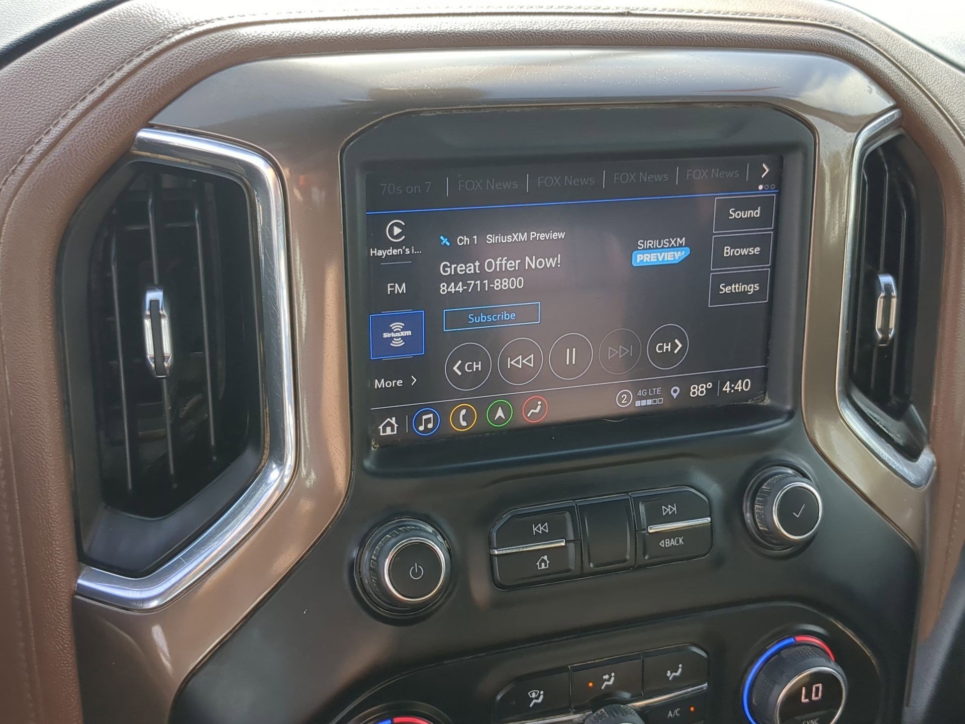 Used 2022 Iridescent Pearl Tricoat Chevrolet High Country image 15