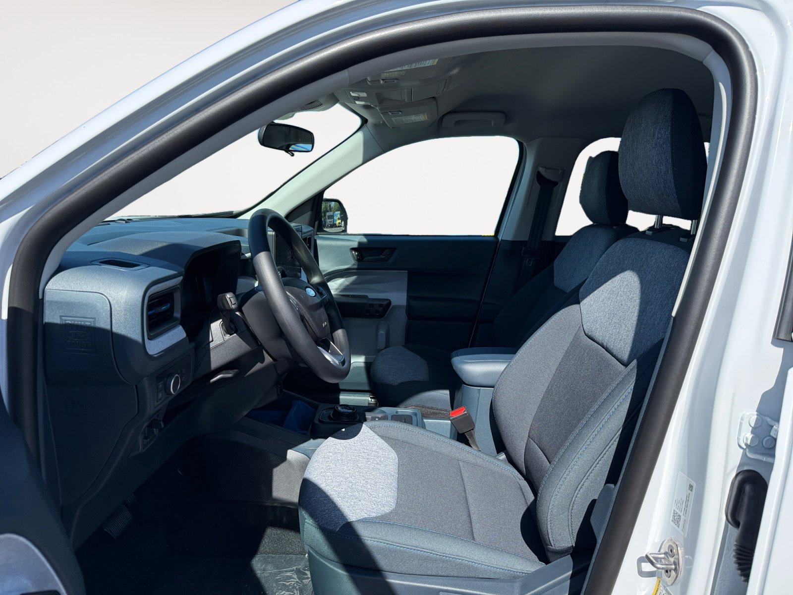 New 2026 Oxford White Ford XLT image 10