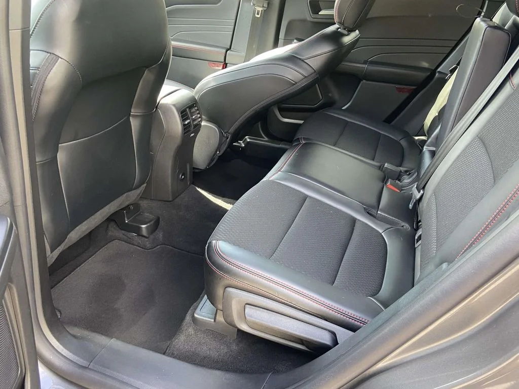 Used 2025 Carbonized Gray Metallic Ford ST-Line image 10