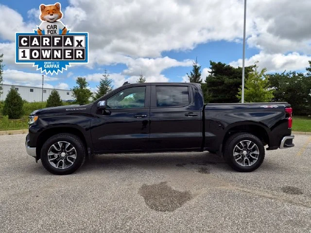 Used 2024 Black Chevrolet LT image 9