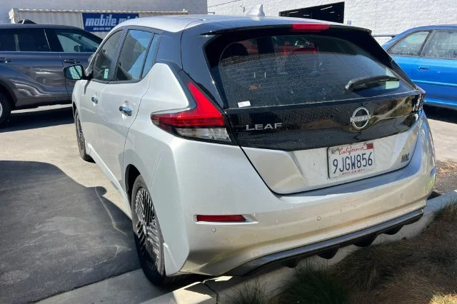 Used 2024 Silver Nissan SV Plus image 6