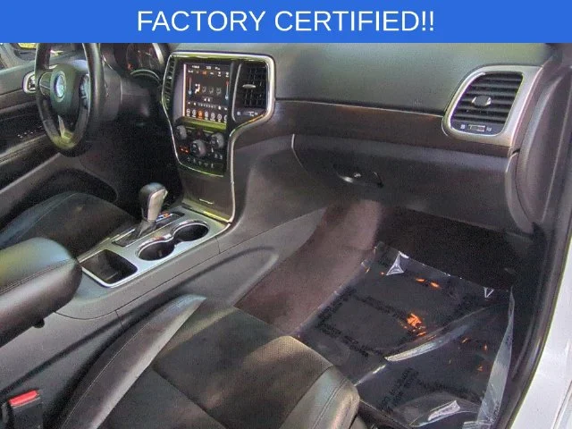 Used 2018 White Jeep Altitude image 37
