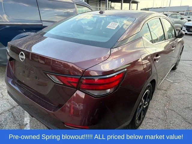 Used 2025 Red Nissan SV image 7