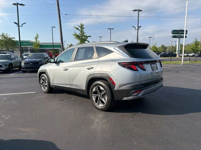 2025 Hyundai Tucson SEL - Photo 13