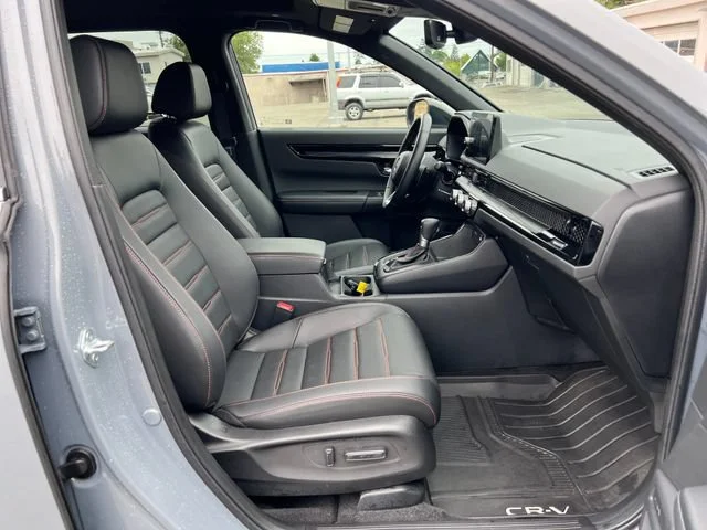 Used 2025 Urban Gray Pearl Honda Sport Touring image 9