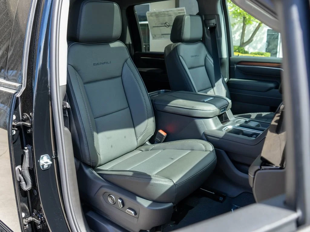 2026 GMC Sierra 2500HD Denali - Photo 9
