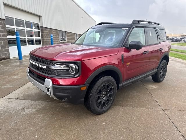 New 2026 Ruby Red Metallic Tinted Clearcoat Ford Badlands image 41