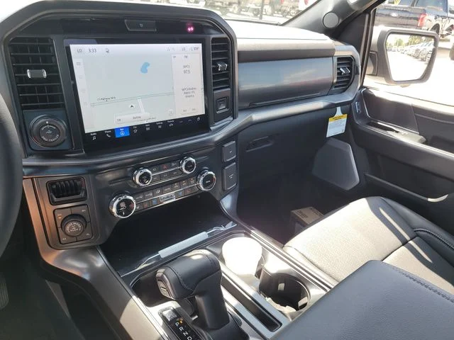 New 2026 Silver Metallic Ford Lariat image 21