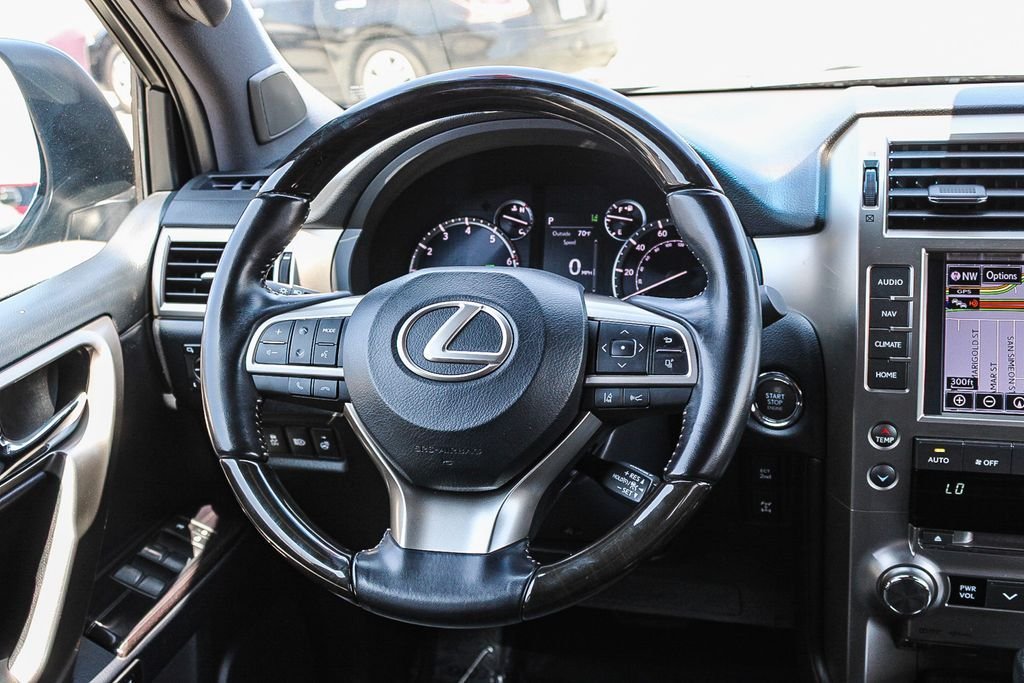 Used 2021 Onyx Black Lexus 460 image 16